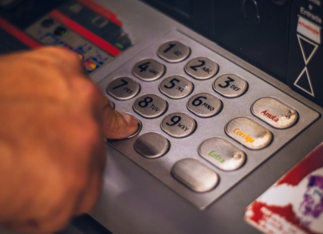 Lịch sử về máy ATM trên thế giới